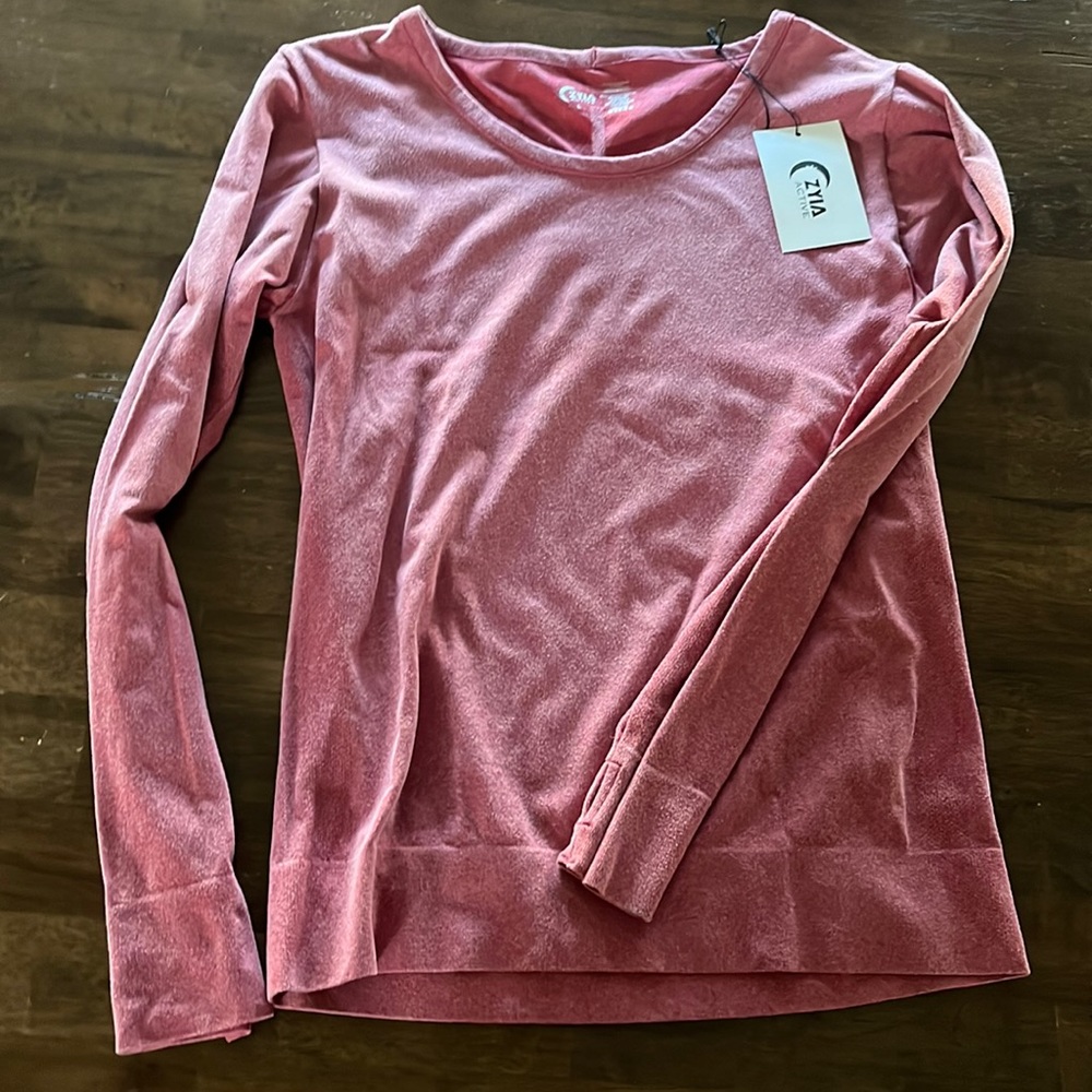 ZYIA Red Heather Performance Long Sleeve